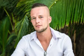 Tim 'Timtation' Wauters is allesbehalve mals voor Megan Desaever: "Wat een kieken moet je zijn"