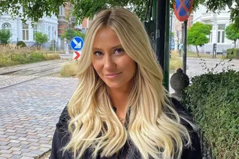 Ex-Miss België Celine Van Ouytsel gaat volledig uit de kleren en doet Instagram bijna crashen: "Wauw!"