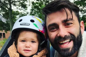 Sieg De Doncker overstelpt met reacties nadat hij opvallende foto met dochtertje Nelle deelt 