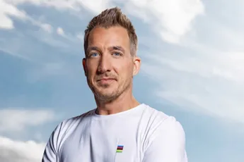 "Ik ben de mannelijke Karen Damen, ik ween heel snel": Andy Peelman eerlijk over zware periode