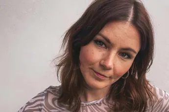 Kato Callebaut deelt aangrijpende foto met haar overleden mama: "Vandaag 2 jaar geleden"