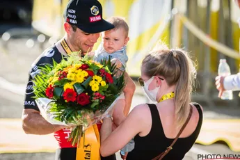 Wout van Aert schenkt pasgeboren zoontje Jerome meteen ongelooflijk mooi cadeau