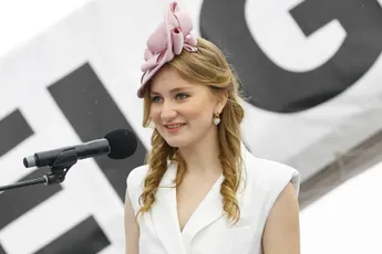 Prinses Elisabeth maakt veel indruk bij herdenking Queen: "Wat een klassevrouw"