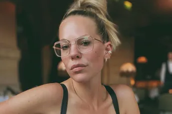 Eline De Munck gebroken van verdriet na wat ze plots te horen krijgt: "Meteen beginnen huilen"
