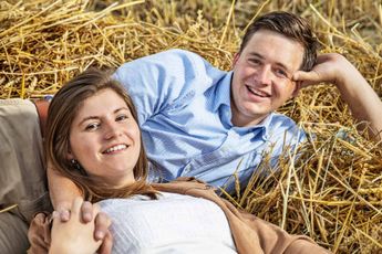 Bart en Céline uit 'Boer zkt Vrouw' verwelkomen eerste kindje: "Lang getwijfeld over de naam"