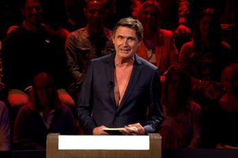 Pijnlijke blunder voor Erik Van Looy: presentator gaat compleet de mist in bij Nederlandse 'Slimste Mens'