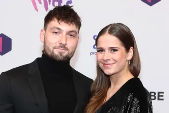 Zangeres Laura Tesoro kondigt ontzettend heuglijk nieuws aan: "Heel erg spannend"