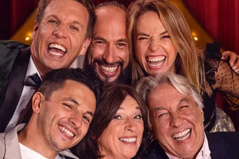 James Cooke moet nog iets belangrijks kwijt over de familie Planckaert na 'James De Musical'