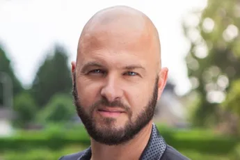 Stan Van Samang deelt zeldzame foto van zijn jarige dochter Stella (3): "Wat lijkt ze op de papa!"