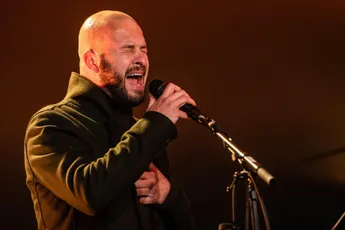 Stan Van Samang slaapt amper nog en deelt droevig nieuws over zijn 3-jarig dochtertje