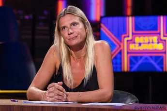 Nathalie Meskens laat heel wat bloot zien en krijgt kritiek: "Zo fel!"