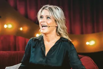 Karen Damen verbluft iedereen met ontzettend groot nieuws: "De eerste keer"