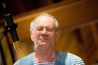 Rob de Nijs, die aan Parkinson lijdt, houdt zijn hart al vast: “Dit is geen goed vooruitzicht, nee”