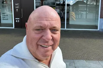 Peter Gillis kapot van verdriet door overlijden van dierbare: "Wat was je belangrijk in mijn leven"