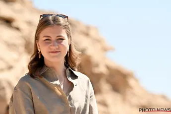 Koninklijk paleis deelt ongelooflijk nieuws over kroonprinses Elisabeth: "Een primeur"