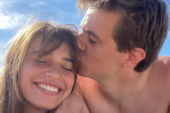 Miss België Emilie Vansteenkiste en haar vriend hebben zeer heuglijk nieuws te melden: "Prachtig!"