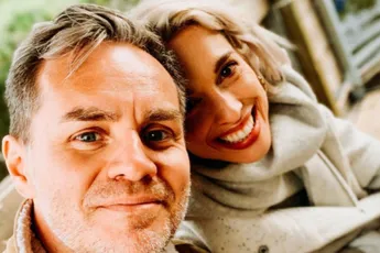 Peter Van de Veire en zijn vrouw Ilse maken prachtig nieuws bekend: "Dikke proficiat!"