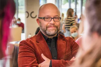 Sven De Ridder stelt zijn knappe 13-jarige dochter voor: "Wat een mooie jongedame!"
