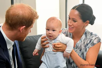 Eindelijk duidelijkheid over wie racistische opmerkingen over Archie gaf?: "Niet Camilla, maar wel..."