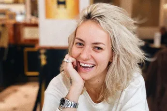 Jitske Van de Veire pronkt met haar achterste: "Mijn poep is terug wat meer de mijne" 