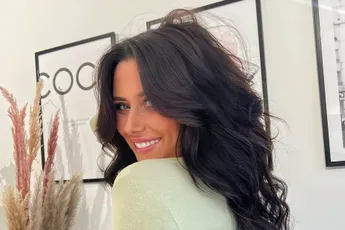 Raphaëlla Deuringer uit 'Love Island' zet haar goedgevulde boezem in de kijker: "Zó mooi en sexy"