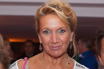 Na jarenlange mediastilte: 'Wittekerke'-actrice Lulu Aertgeerts (60) deelt bijzonder droevig nieuws