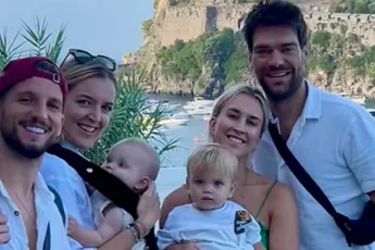Lyn en Kat Kerkhofs betoveren iedereen met wondermooie vakantiekiekjes van hun gezin: "Cuties!"