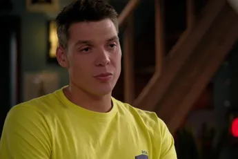 Wow! Mathieu Carpentier (Joren) ziet er totaal anders uit na exit in 'Thuis'