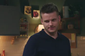Yanni Bourguignon (Cédric) binnenkort minder te zien in 'Familie': dit is er aan de hand