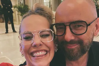 Wondermooi: Eline De Munck pronkt met haar bolle buik in prachtige jurk