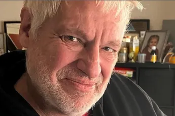 Pascal Braeckman pronkt met pasgeboren kleindochtertje: "Wat een schattig wezentje"