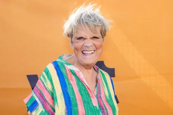 Margriet Hermans (69) openhartig over de vrije liefde: "Met zoveel mannen geslapen"