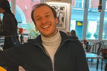 'Lisa'-acteur Michiel De Meyer overladen door felicitaties nadat hij heuglijk nieuws bekendmaakt