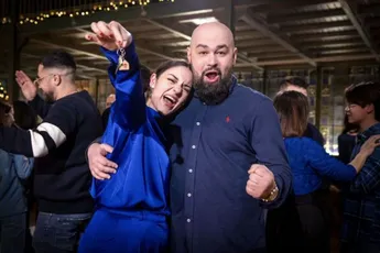 'Huis Gemaakt'-winnaars Ana en Enis volledig door het slijk gehaald: "Dat komt binnen"