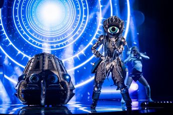 Kijkers van 'The Masked Singer' ontmaskeren 'Space Babe': "Het is overduidelijk!"