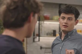 Wannes Delcroix lost opeens een spoiler in 'Thuis'