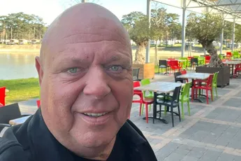 Opvallend: Dit doet Peter Gillis met auto die hij Nicol Kremers cadeau gaf