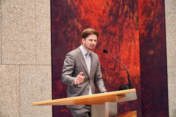 Gideon van Meijeren (FVD) pakt Kajsa Ollongren (D66) aan: "U bouwt aan een totalitaire staat!"