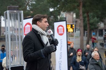 Oerdomme PvdA-burgemeester doet boekje open over de beveiliging van Thierry Baudet, maar gaat juist zèlf de mist in