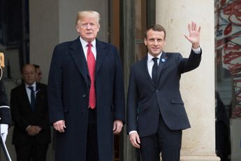 Donald Trump helemaal klaar met EU-chauvinist Emmanuel Macron: 'Er komen nieuwe importheffingen op Franse producten!'