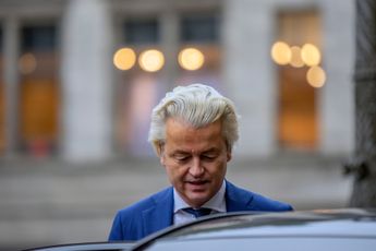 Noodverordening voor azc Budel na geweldsgolf. Geert Wilders: "Ik wil er snel heen om de mensen te steunen!"