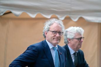 FVD en PVV woest op Raad van State die Kamerlidmaatschap & kabinetspost goedkeurt: 'D66'ers!'