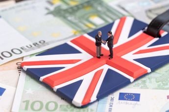 Sullig Nederland krijgt kruimeltje Brexitvergoeding van de EU (slechts €40 per Nederlander): 'Flink bedrag!'