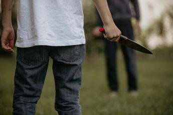 Burgemeesters roepen op tot onzinmaatregel: messenverbod voor minderjarigen