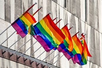 Rotterdam Pride krabbelt terug, 'AllLivesMatter' staan ze toch niet achter. 'Het plaatsen van AllLivesMatter was kwalijk en not done'