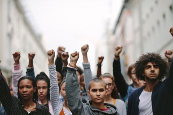 Frits Bosch: 'Activisme nekt ons! Oorzaken van onze Onveilige Arena en een Uitweg'