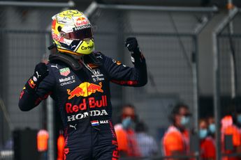 Sensationele Max Verstappen is wereldkampioen: in de allerlaatste ronde snelt hij Hamilton voorbij