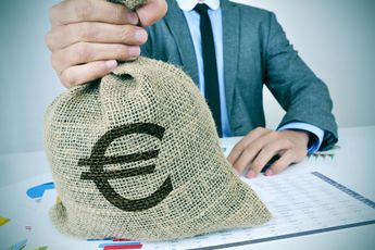 FVD senator Paul Frentrop: 'De euro is mislukt. Je moet hem niet redden maar op gecontroleerde wijze ontbinden'
