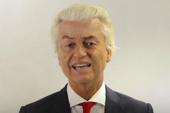 Filmpje! Epische kerstvideo van Wilders (PVV) is weer ouderwets genieten geblazen