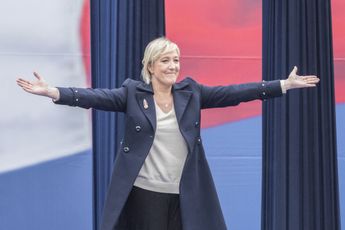 Franse presidentskandidaat Marine Le Pen beschuldigd van verduistering EU-geld